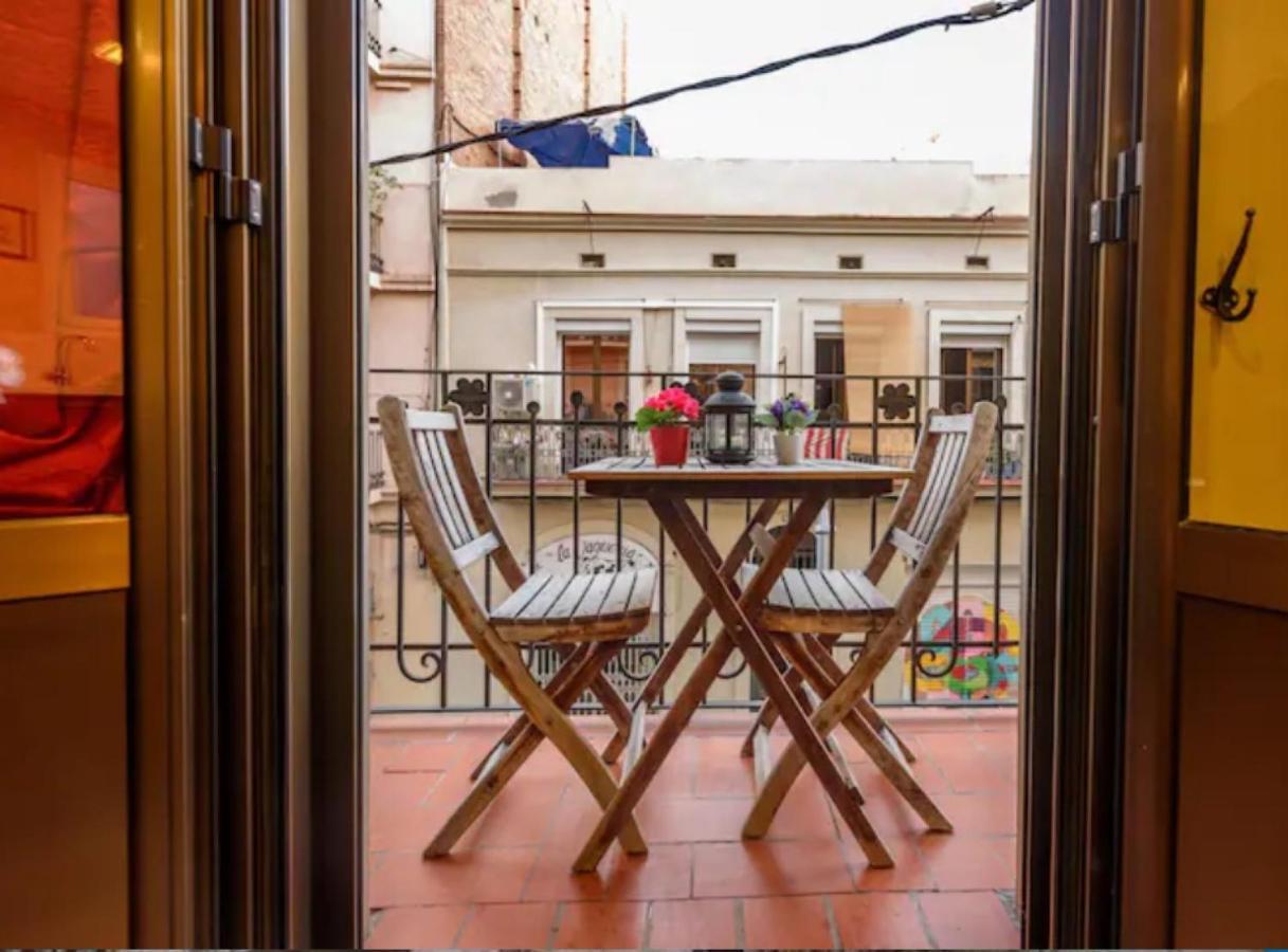 Ramblasrentals Cozy Renovated 2Br With Balcony Lift 20M Rambla - Parking - Wifi Barcelona Exterior photo