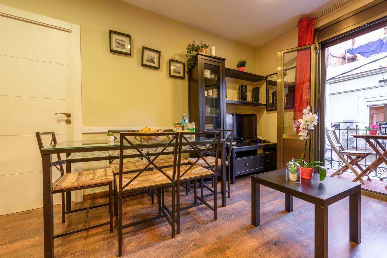 Ramblasrentals Cozy Renovated 2Br With Balcony Lift 20M Rambla - Parking - Wifi Barcelona Exterior photo