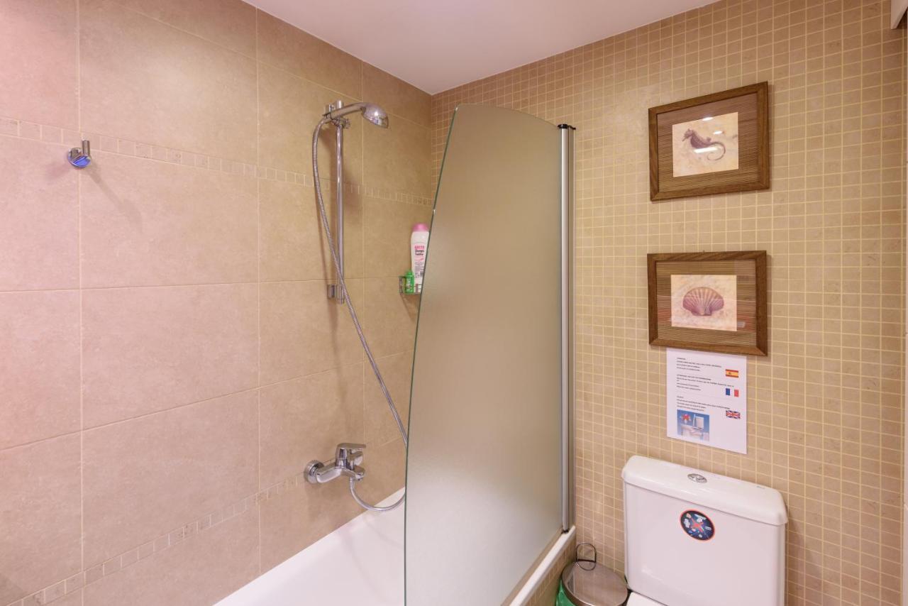 Ramblasrentals Cozy Renovated 2Br With Balcony Lift 20M Rambla - Parking - Wifi Barcelona Exterior photo